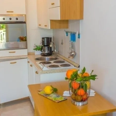 Studio Avec Terrasse Jardinet Garage Piscine 1 멍똥