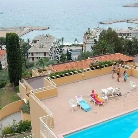아파트 Studio Avec Terrasse Jardinet Garage Piscine 1 *